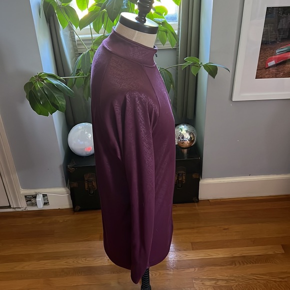 Under Armour long  sleeve half zip performance shirt - Picture 7 of 8